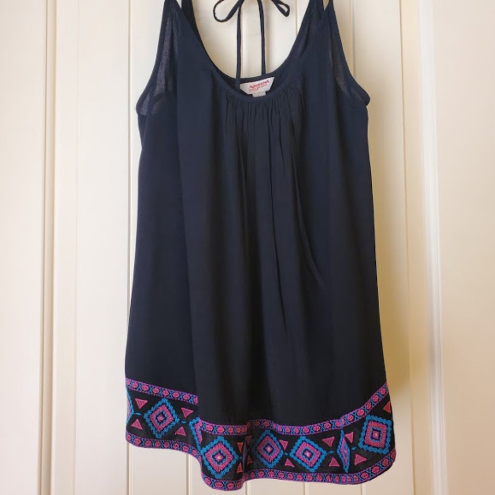 Black Loose Tank with Design
